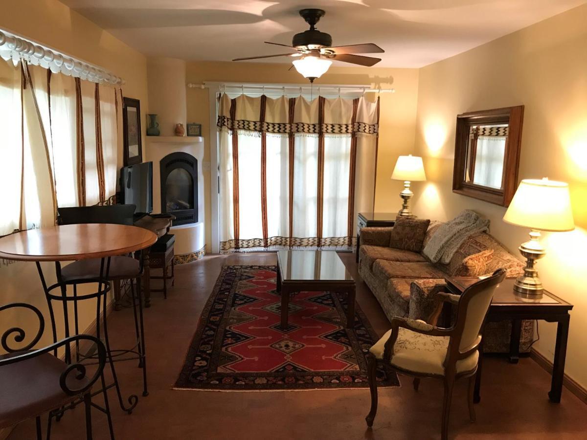 Casa Blanca Inn And Suites Farmington Zewnętrze zdjęcie