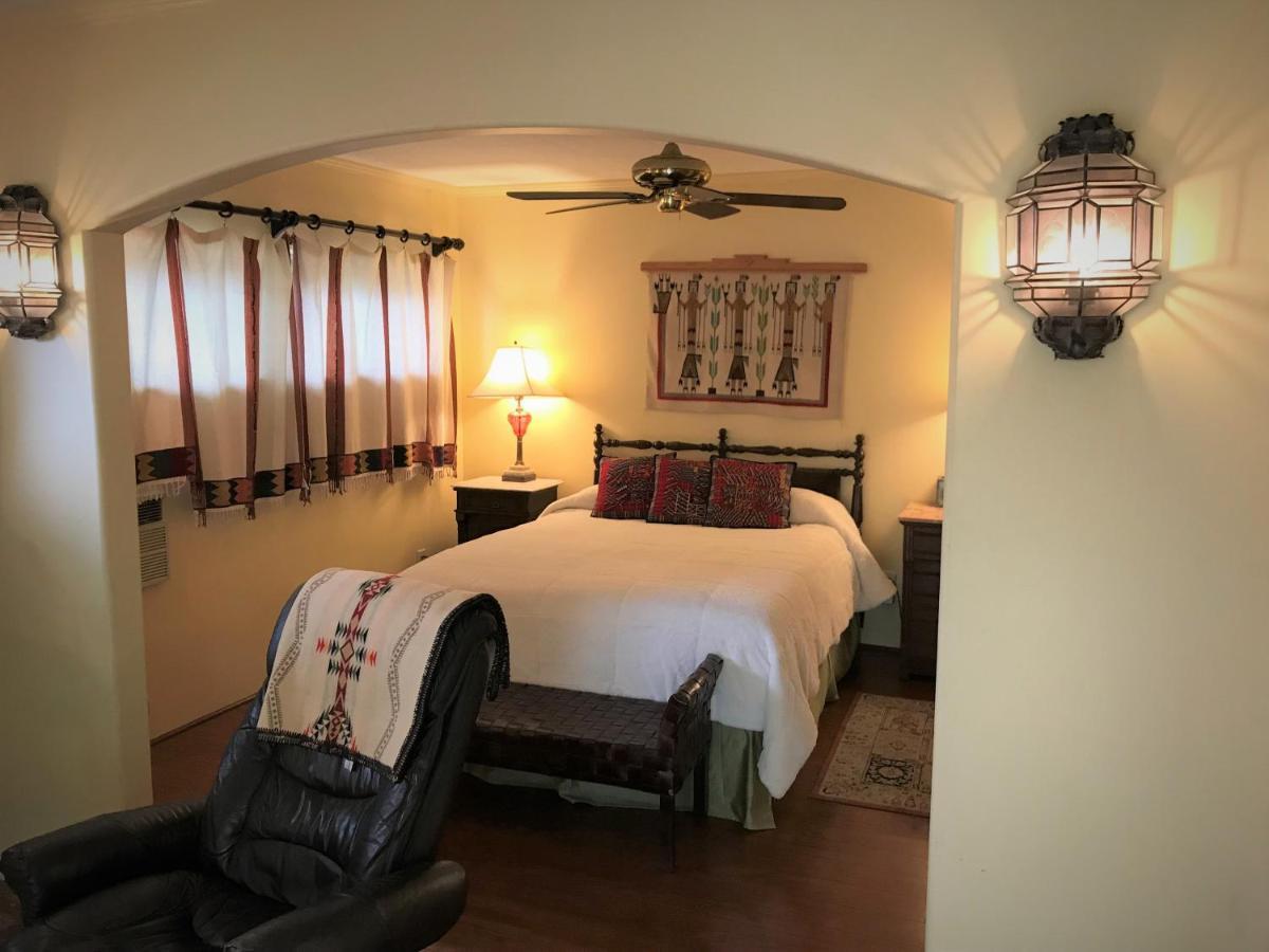 Casa Blanca Inn And Suites Farmington Zewnętrze zdjęcie